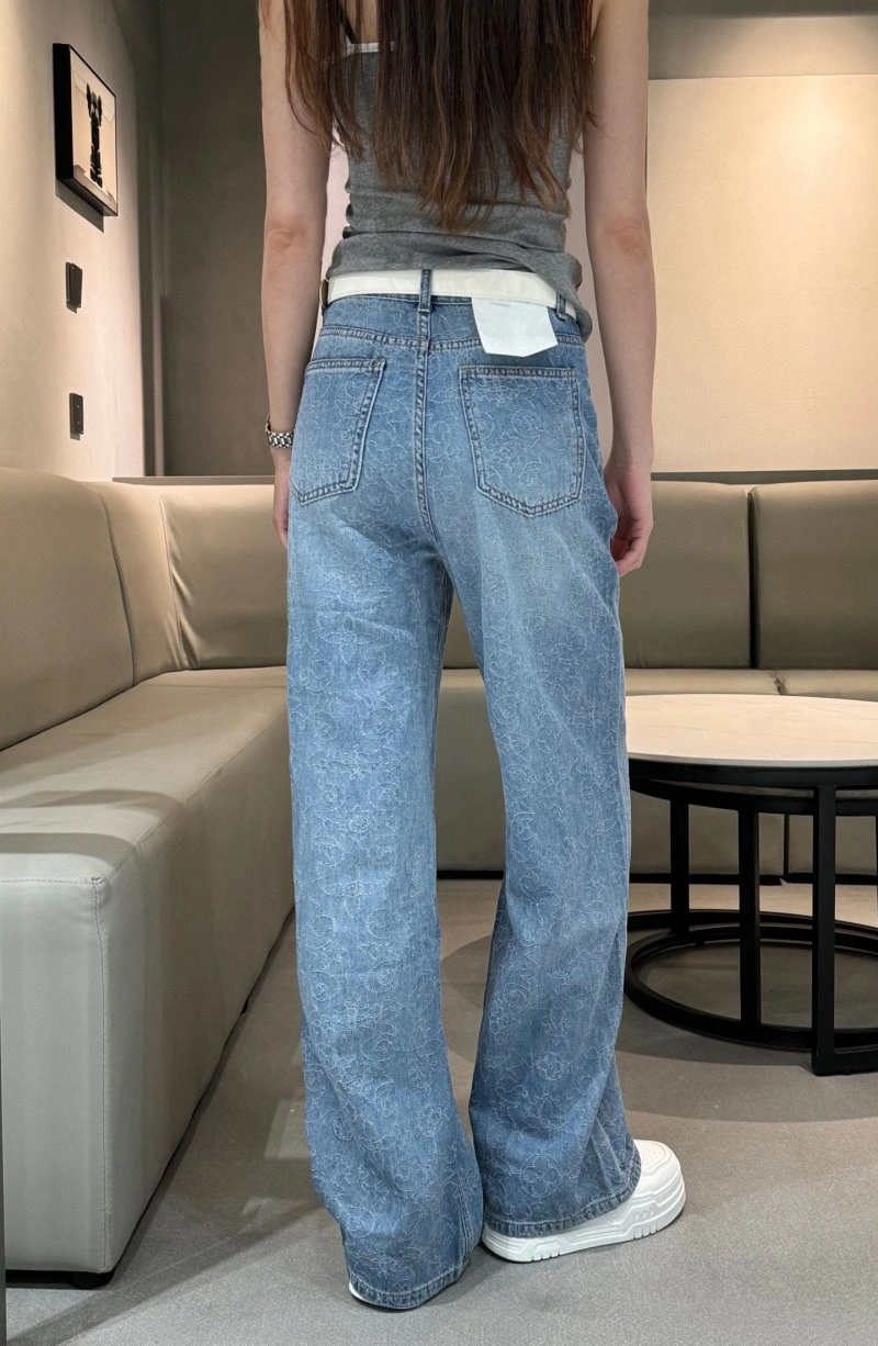 Sophisticated Louis Vuitton Jeans 131841