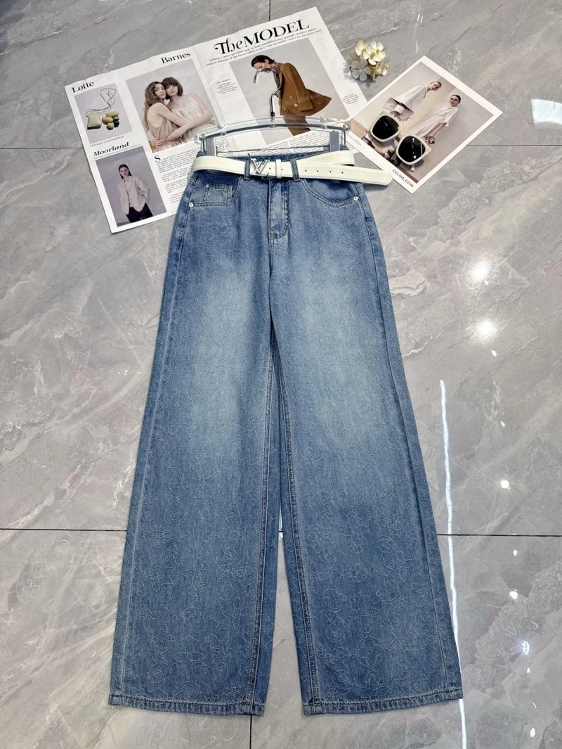 Sophisticated Louis Vuitton Jeans 131841