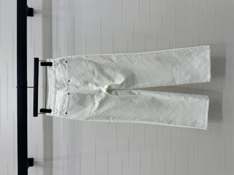 Louis Vuitton Jeans Supportive 131805