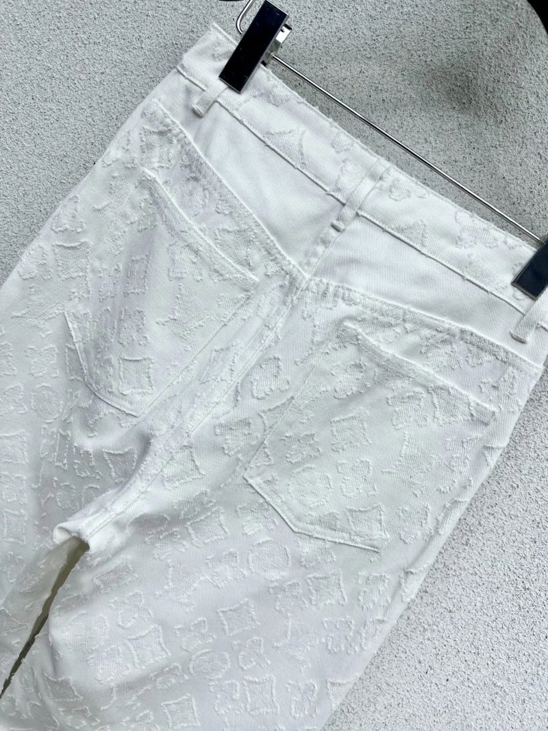 Functional Louis Vuitton Jeans 131808