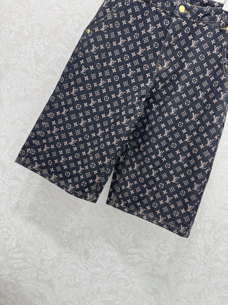 Minimalist Louis Vuitton Jeans 131803