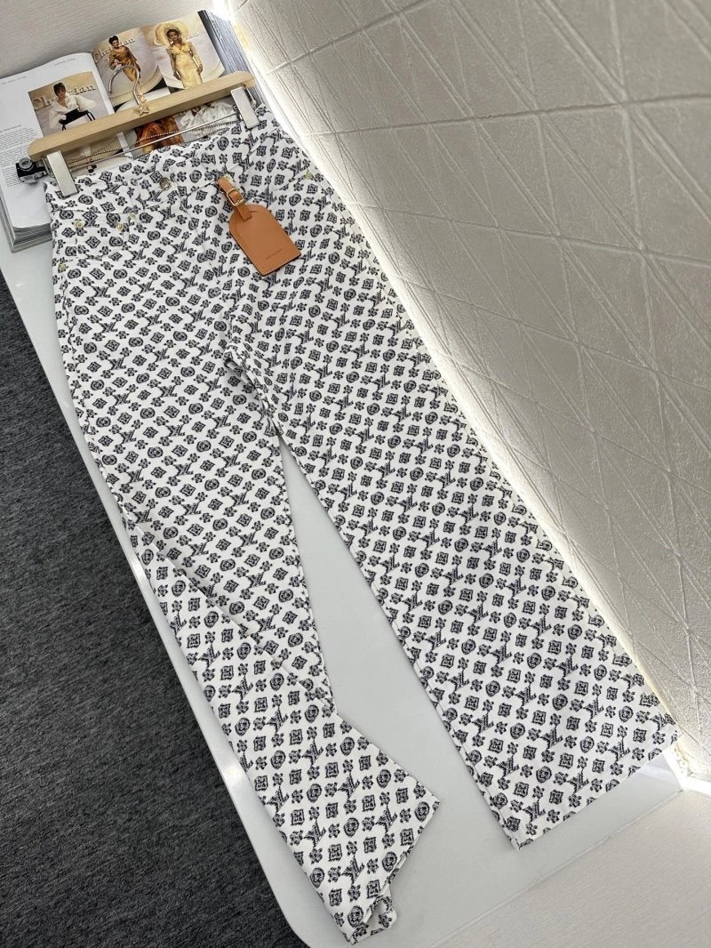 ZipUp Louis Vuitton Jeans 131794