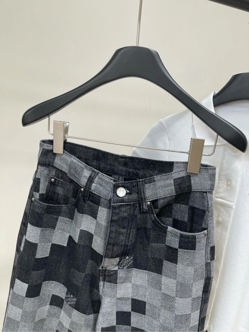 Trendy Louis Vuitton Jeans 130804