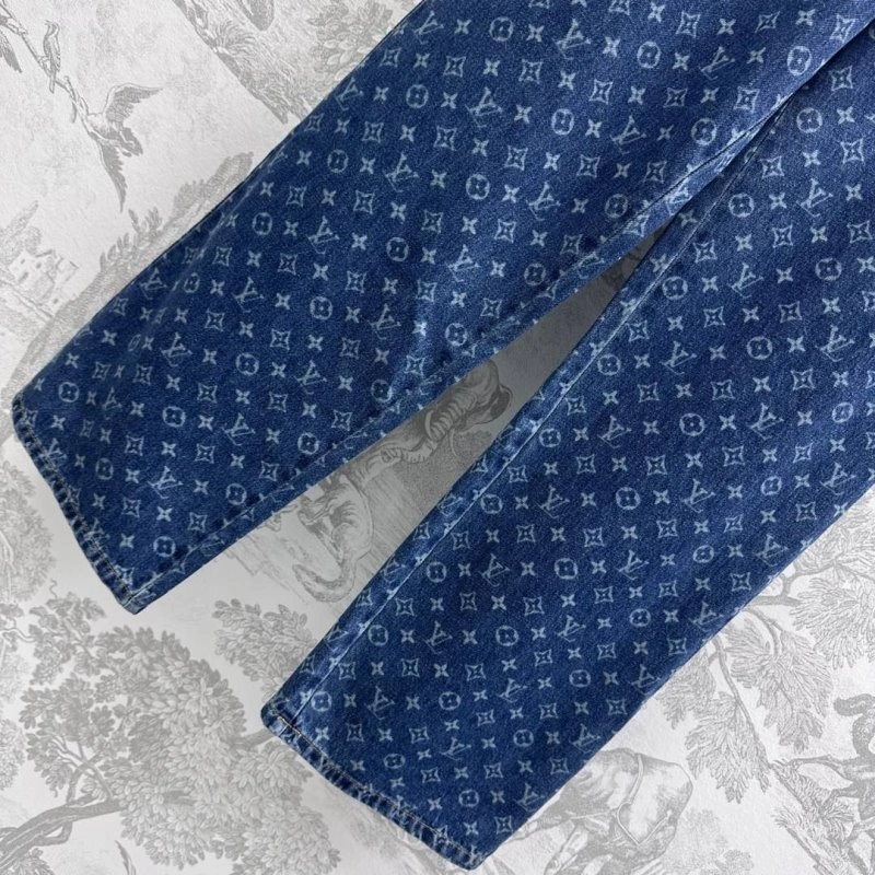 Trendsetting Louis Vuitton Jeans 130813