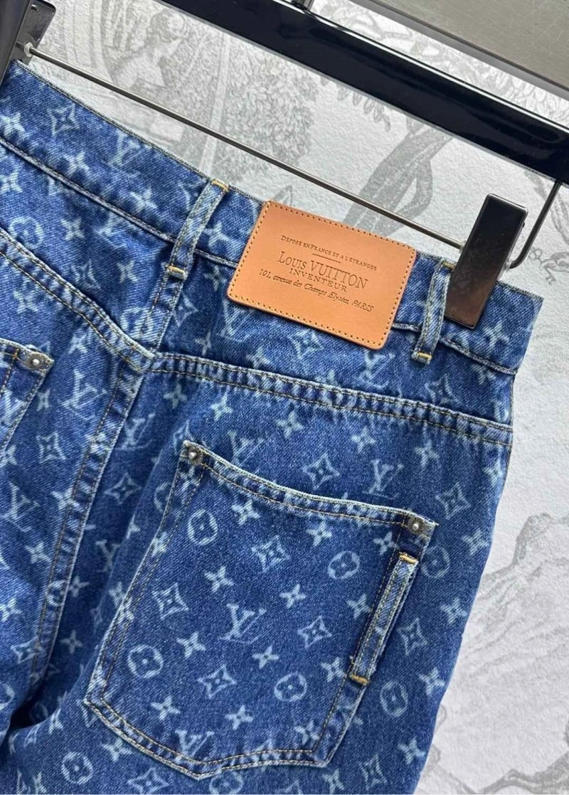 Trendsetting Louis Vuitton Jeans 130813