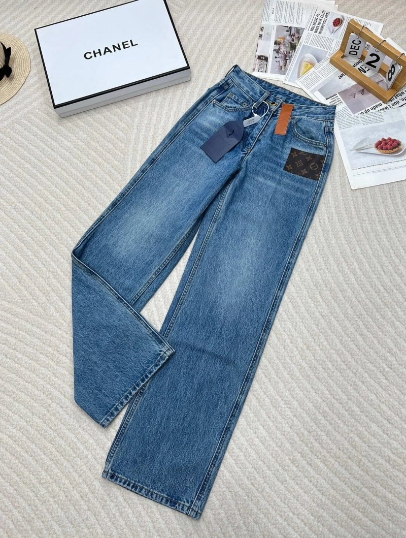 RelaxedFit Louis Vuitton Jeans 130803