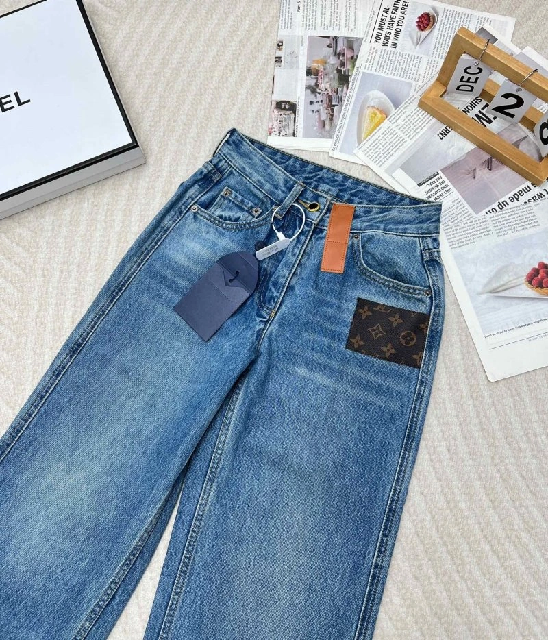 RelaxedFit Louis Vuitton Jeans 130803