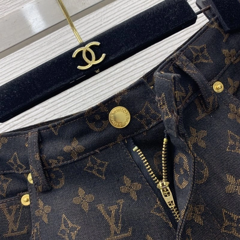 WellDesigned Louis Vuitton Jeans 130799