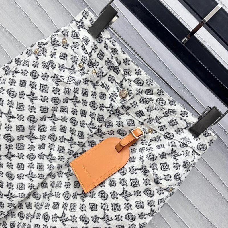 Supportive Louis Vuitton Jeans 130798
