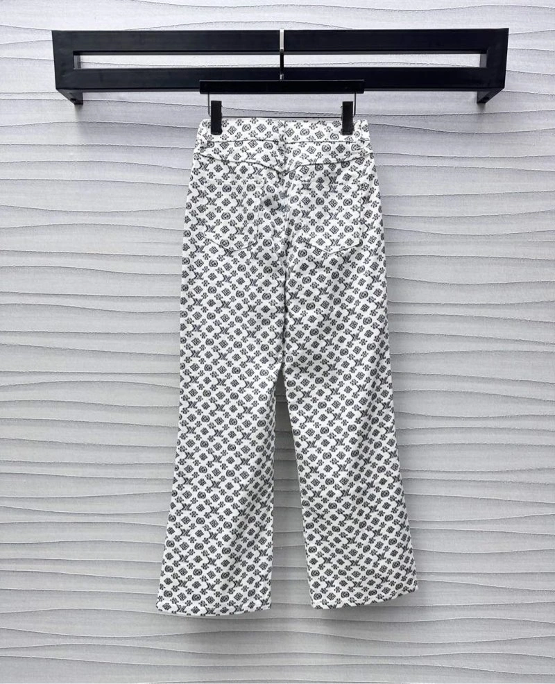 Supportive Louis Vuitton Jeans 130798