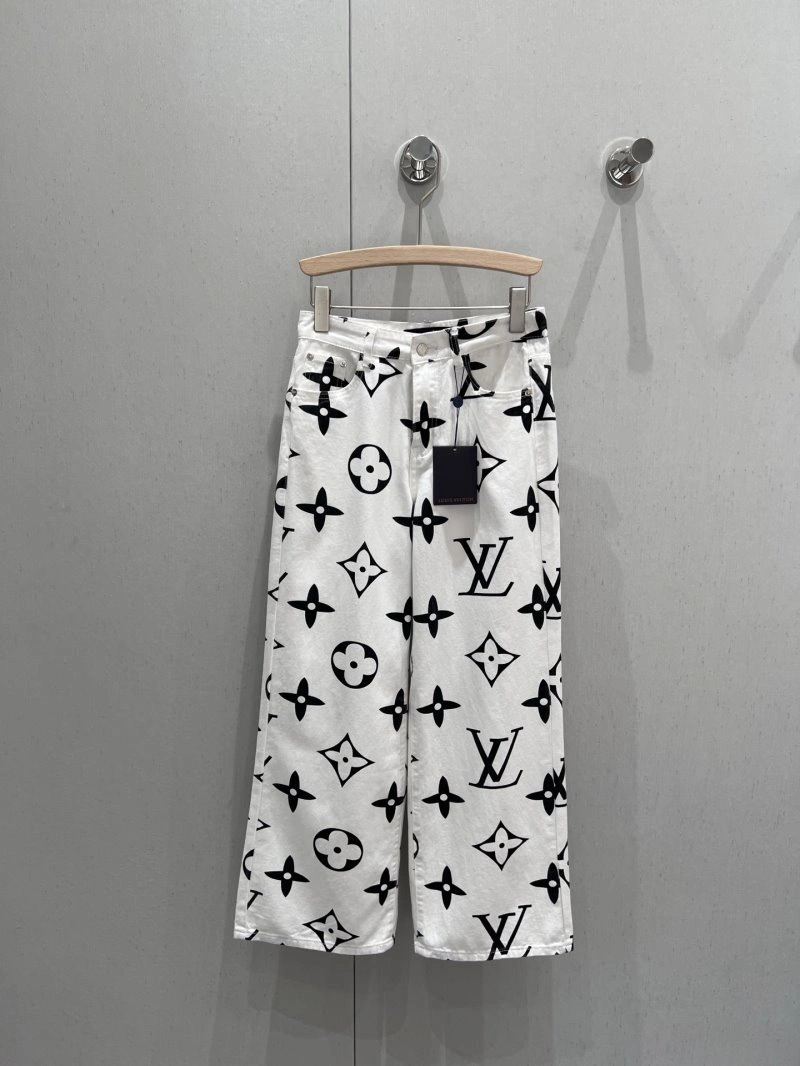 HighQuality Louis Vuitton Jeans 130795
