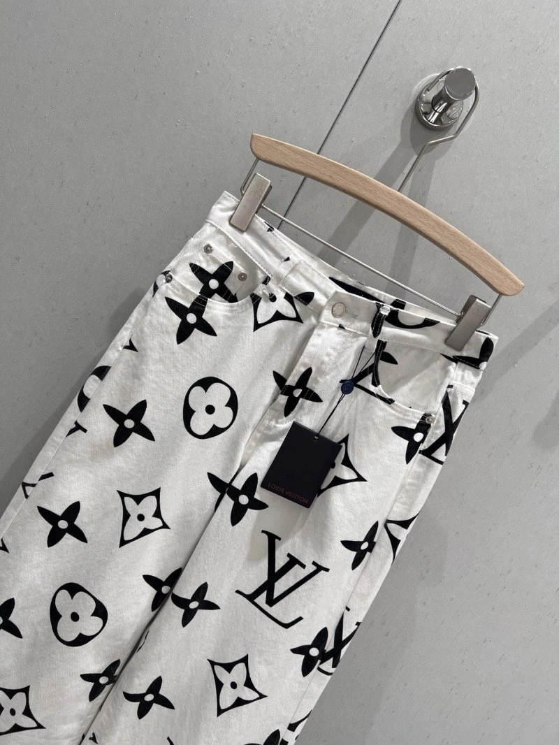 HighQuality Louis Vuitton Jeans 130795