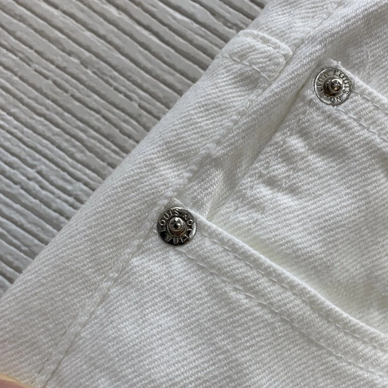 Breathable Louis Vuitton Jeans 130794