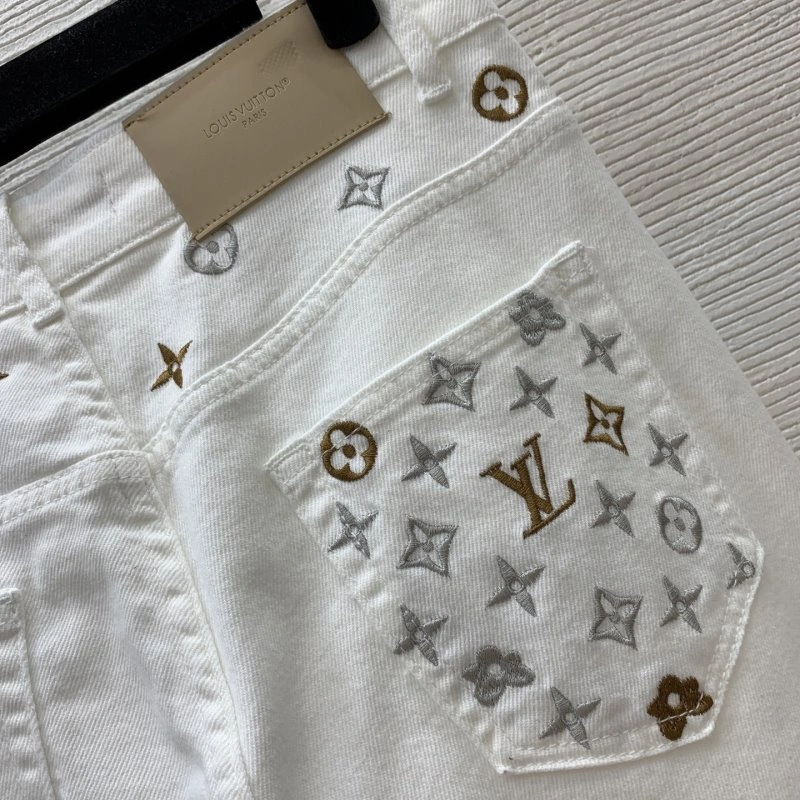 Breathable Louis Vuitton Jeans 130794
