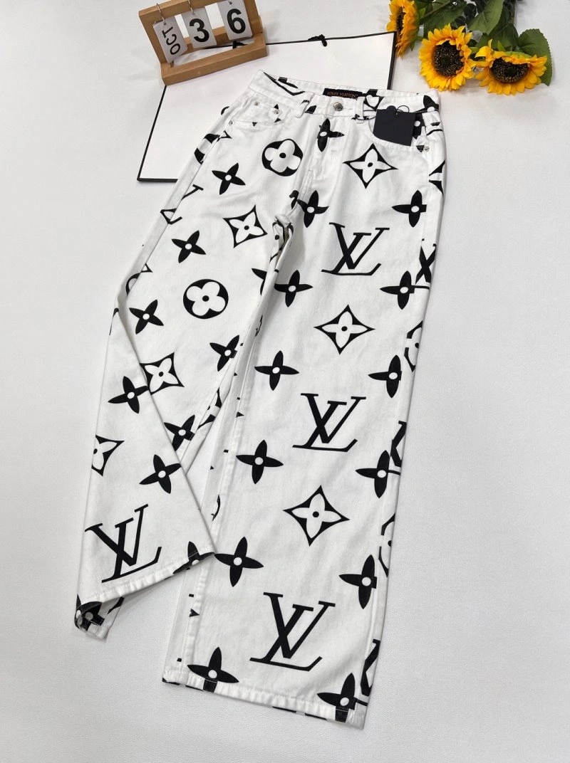HighPerformance Louis Vuitton Jeans 130792