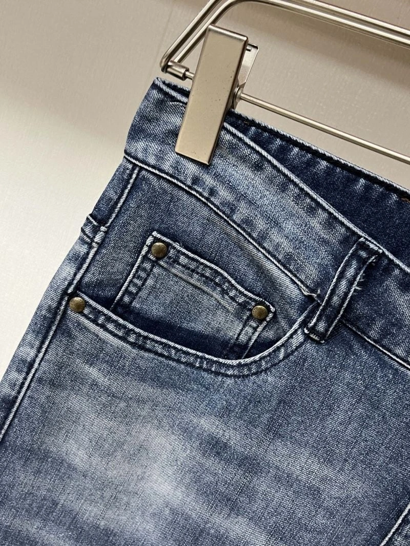 Stylish Louis Vuitton Jeans 136043