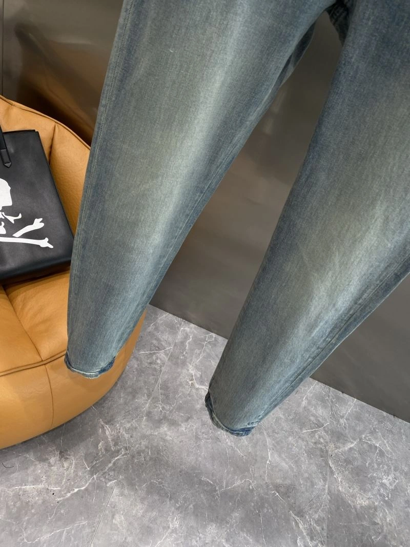 TimelessDesign Louis Vuitton Jeans 136038