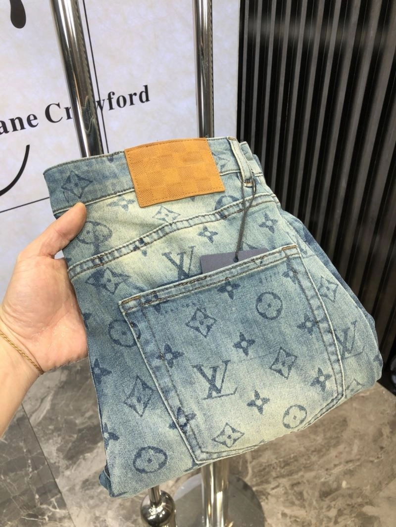 Flexible Louis Vuitton Jeans 136031