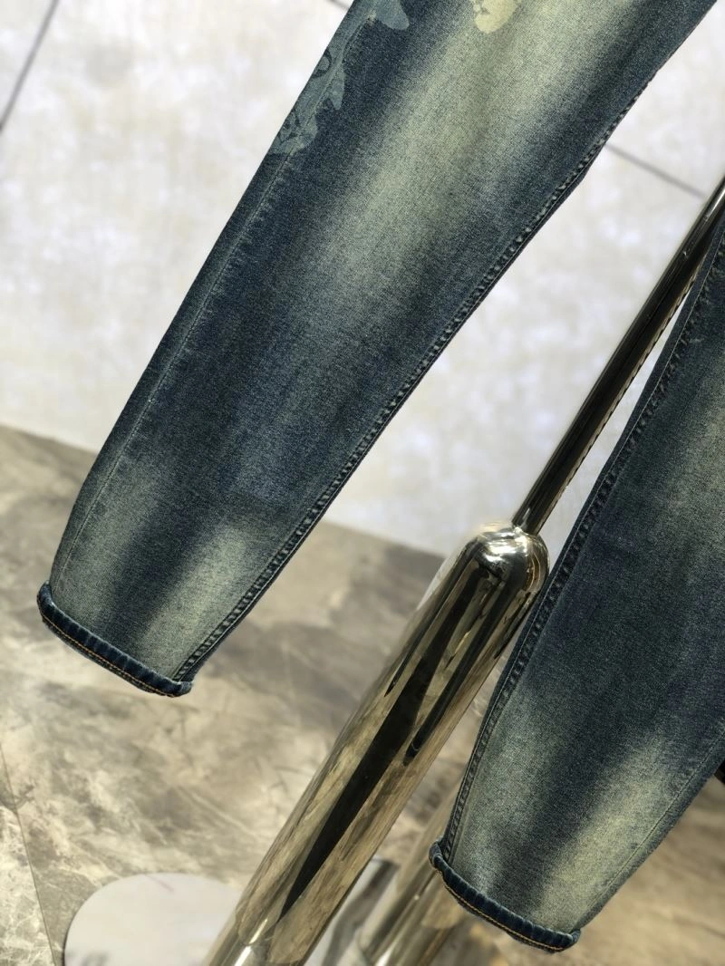 Flexible Louis Vuitton Jeans 136031