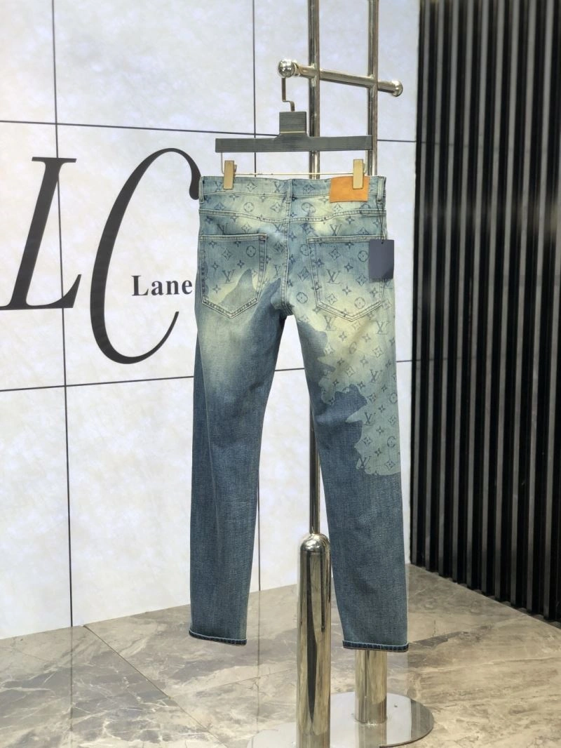 Flexible Louis Vuitton Jeans 136031