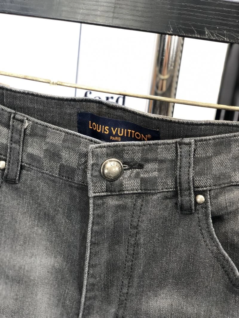 Louis Vuitton Jeans Versatile 136027