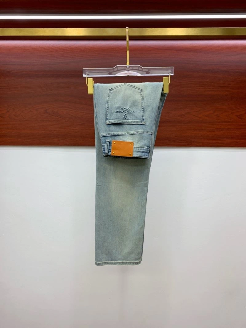 Affordable Louis Vuitton Jeans 136033