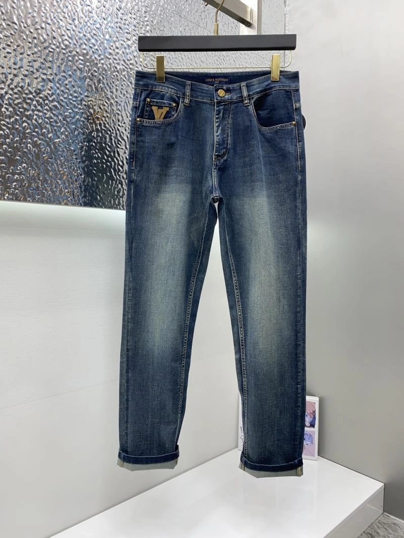 Louis Vuitton Jeans ModernLook 136036