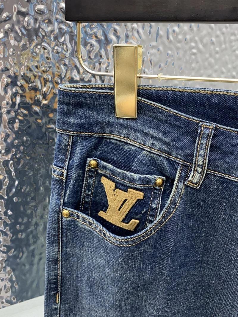 Louis Vuitton Jeans ModernLook 136036