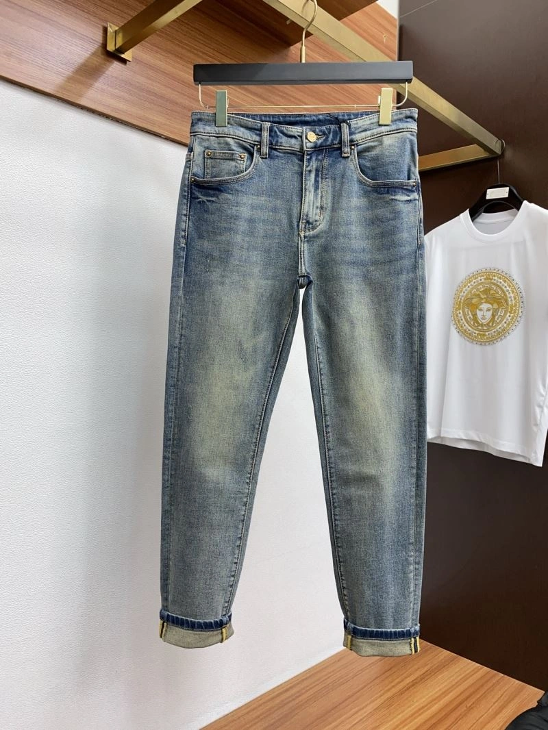 Louis Vuitton Jeans Modern 136016