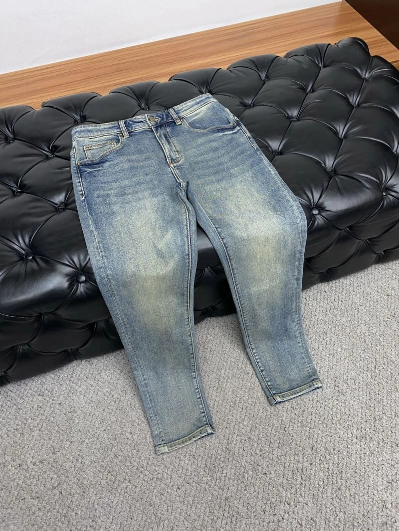 Louis Vuitton Jeans Modern 136016
