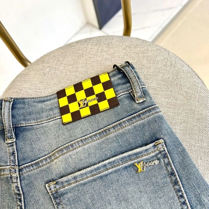 Packable Louis Vuitton Jeans 136017