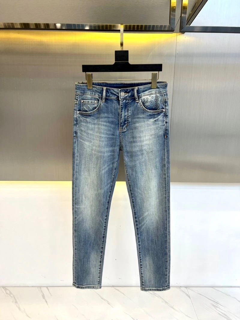 Louis Vuitton Jeans Fashionable 136010