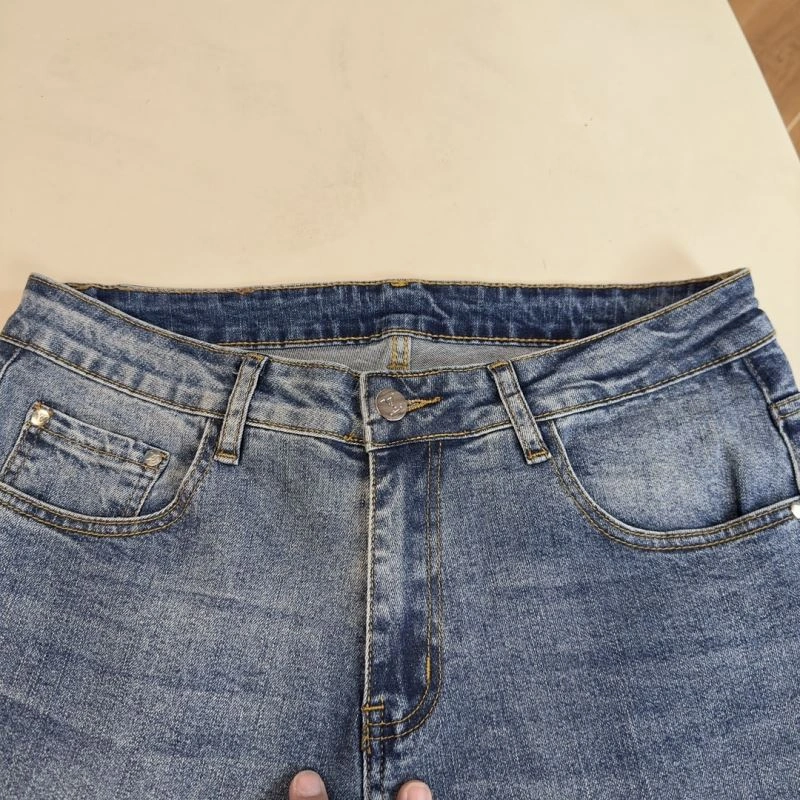 Breathable Louis Vuitton Jeans 136032