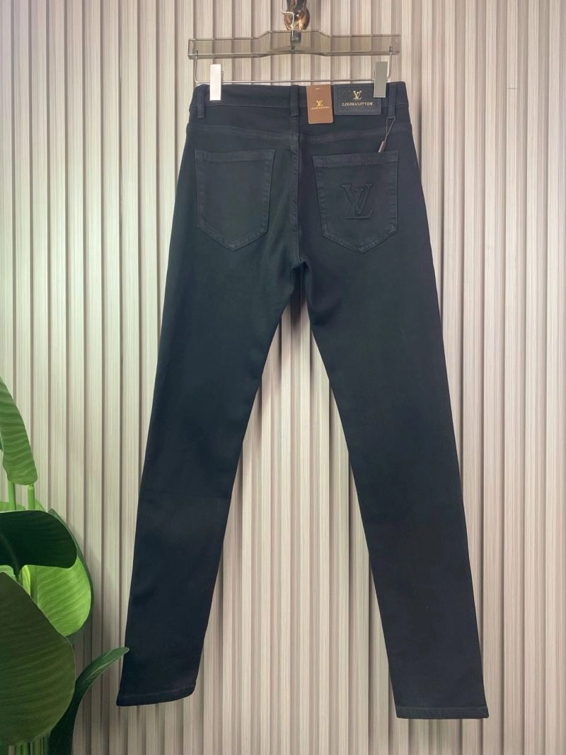 Louis Vuitton Jeans Modern 136026