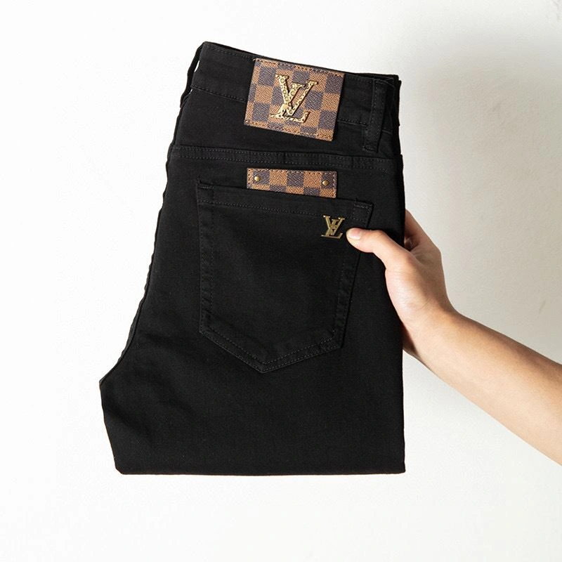 TechFriendly Louis Vuitton Jeans 136019