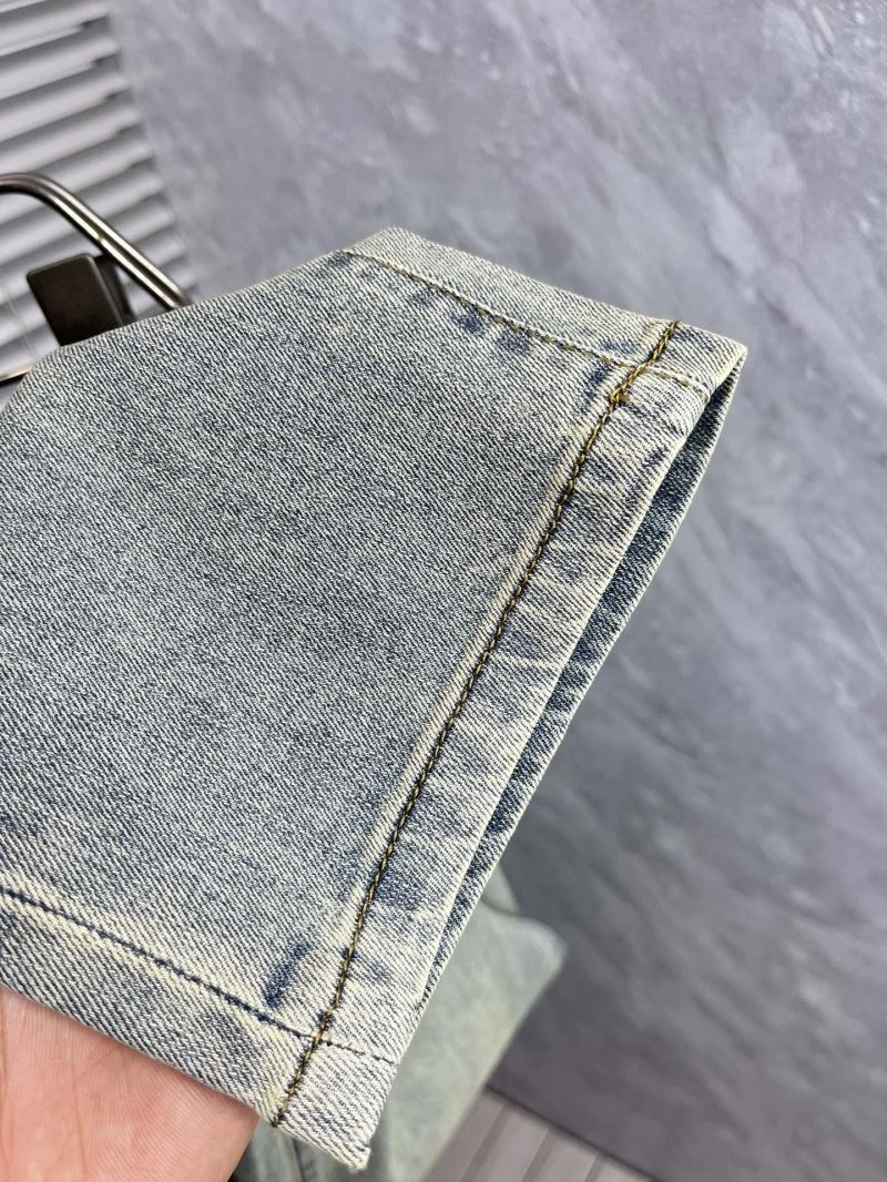 MoistureWicking Louis Vuitton Jeans 136007