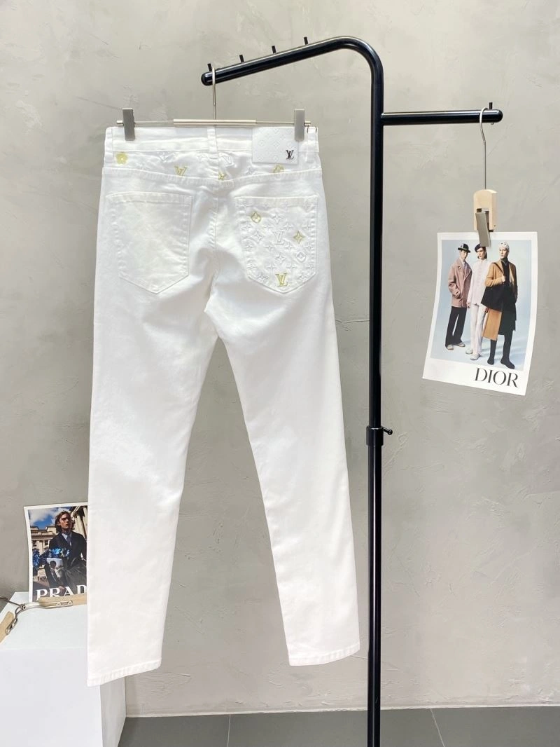 Sustainable Louis Vuitton Jeans 135986