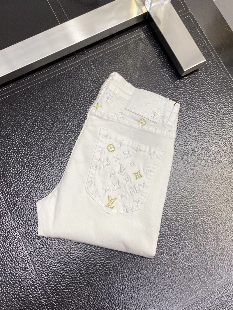 Sustainable Louis Vuitton Jeans 135986