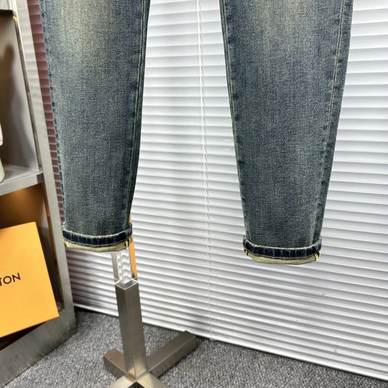 Attractive Louis Vuitton Jeans 135997