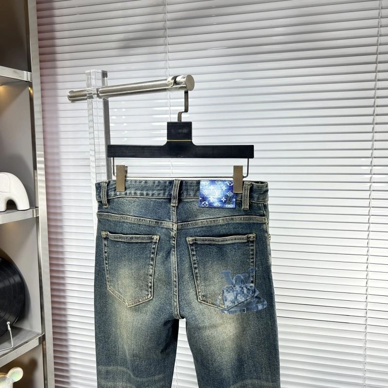 Attractive Louis Vuitton Jeans 135997