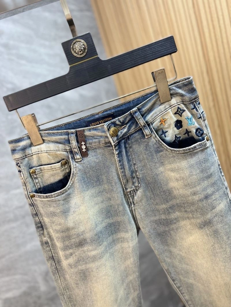 Neat Louis Vuitton Jeans 135991
