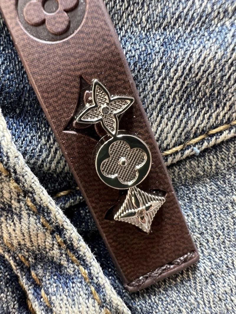 Neat Louis Vuitton Jeans 135991