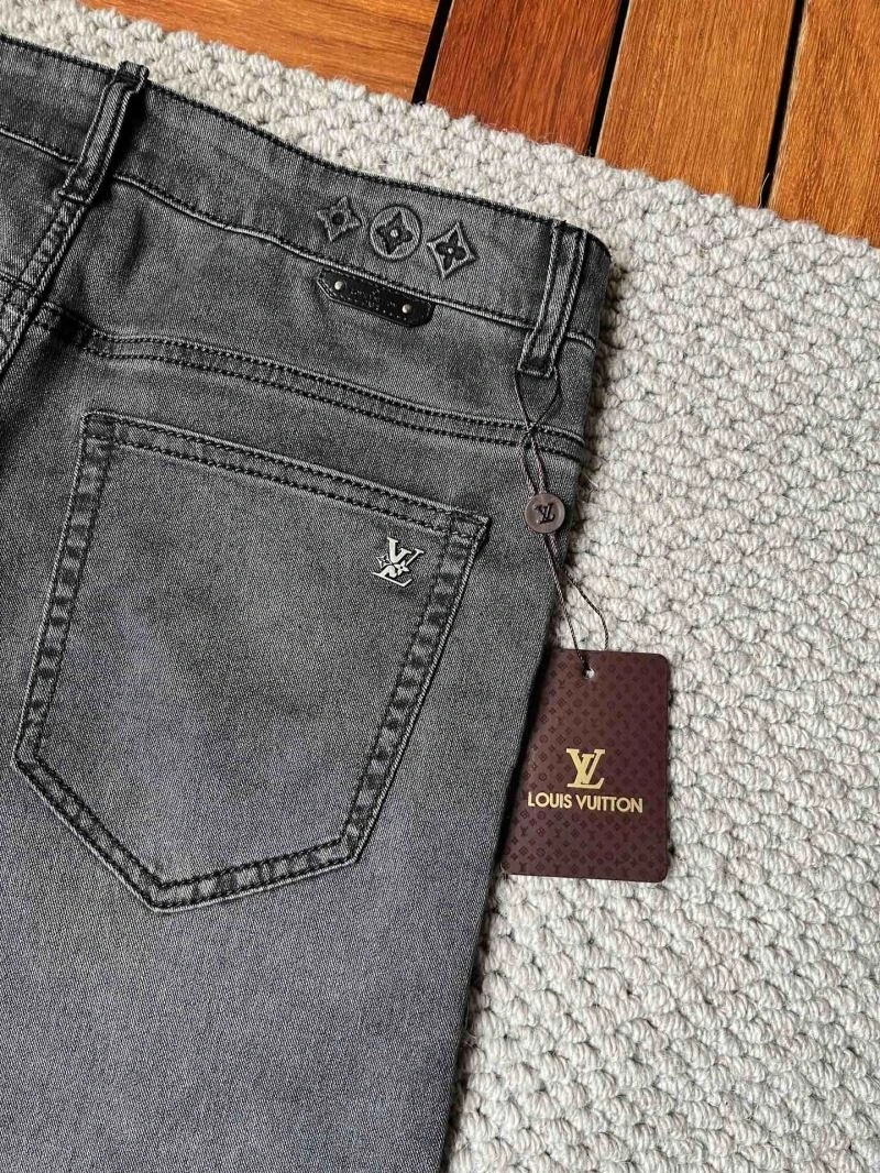 Resilient Louis Vuitton Jeans 135982