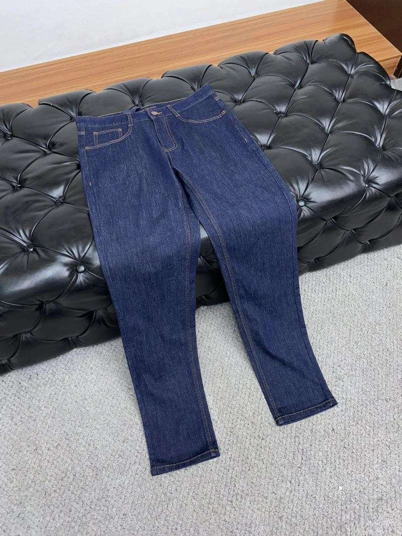 Chic Louis Vuitton Jeans 136039
