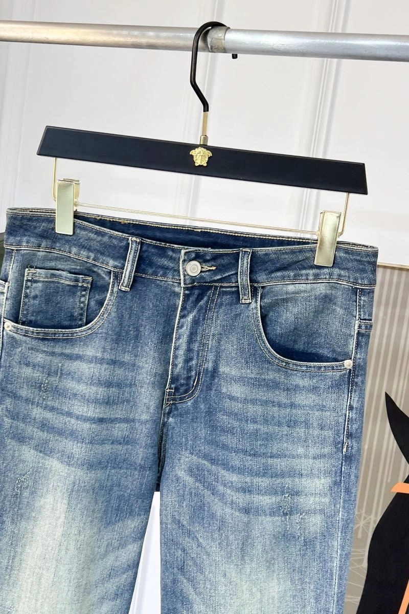Louis Vuitton Jeans SportInspired 135970