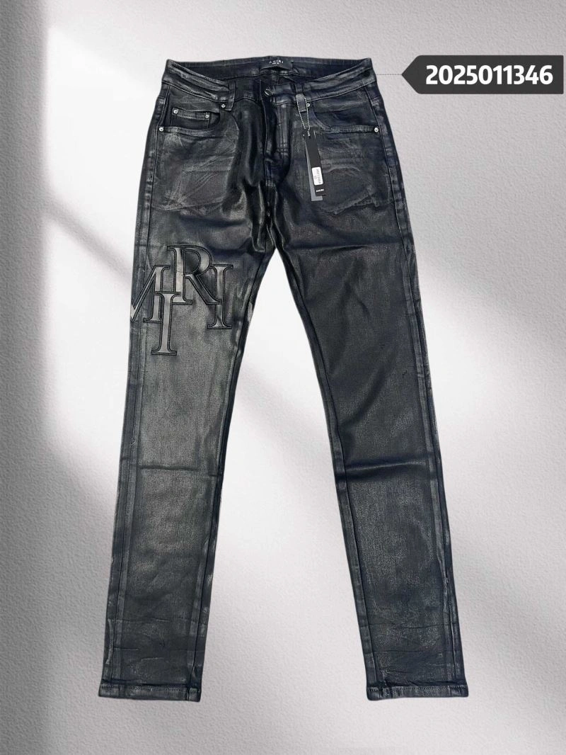 UrbanChic Louis Vuitton Jeans 135948