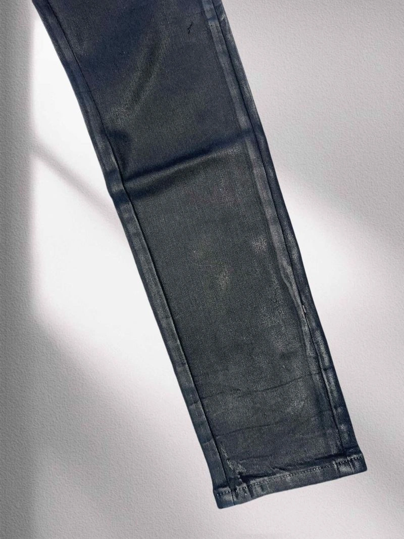 UrbanChic Louis Vuitton Jeans 135948