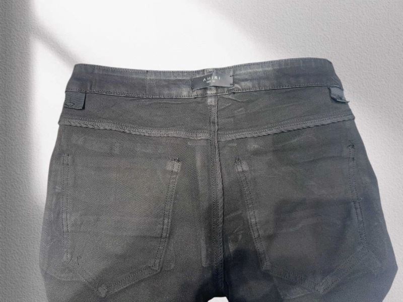 UrbanChic Louis Vuitton Jeans 135948