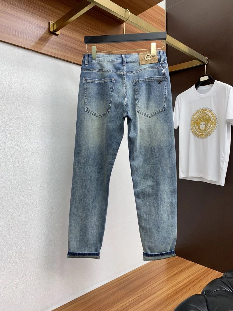 Affordable Louis Vuitton Jeans 135931