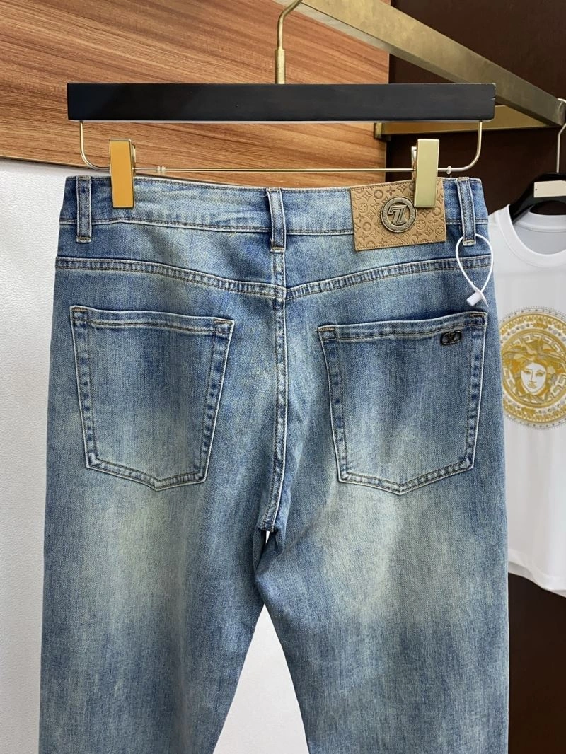 Affordable Louis Vuitton Jeans 135931